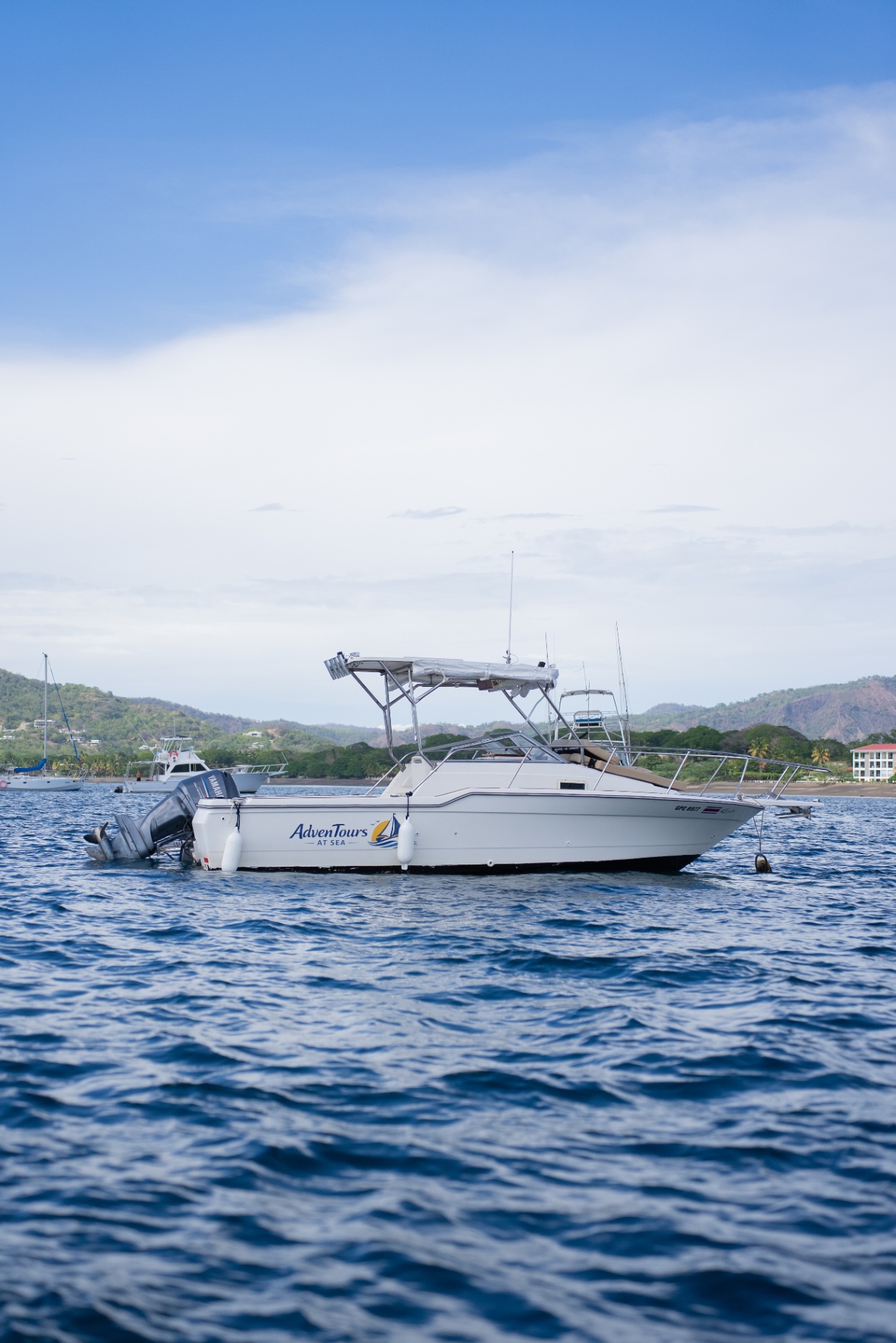 Adventours at Sea walkaround at rest off the Guanacaste coast