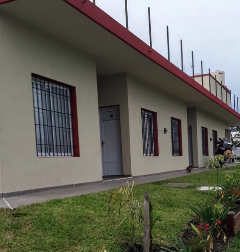Exterior de los monoambientes, unidad 4